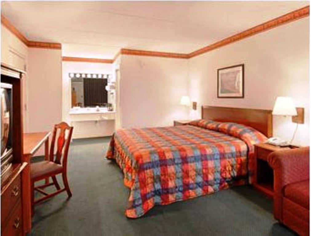 Motel Days By Wyndham Seneca-clemson 2*