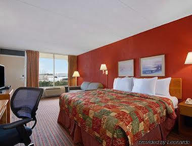 Motel Days By Wyndham Seneca-clemson 2*